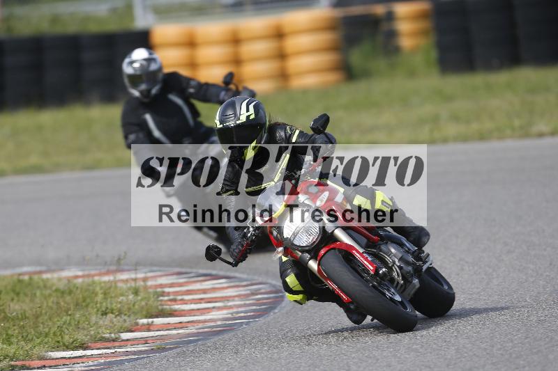 /Archiv-2024/17 01.05.2024 Speer Racing ADR/Schnuppertraining